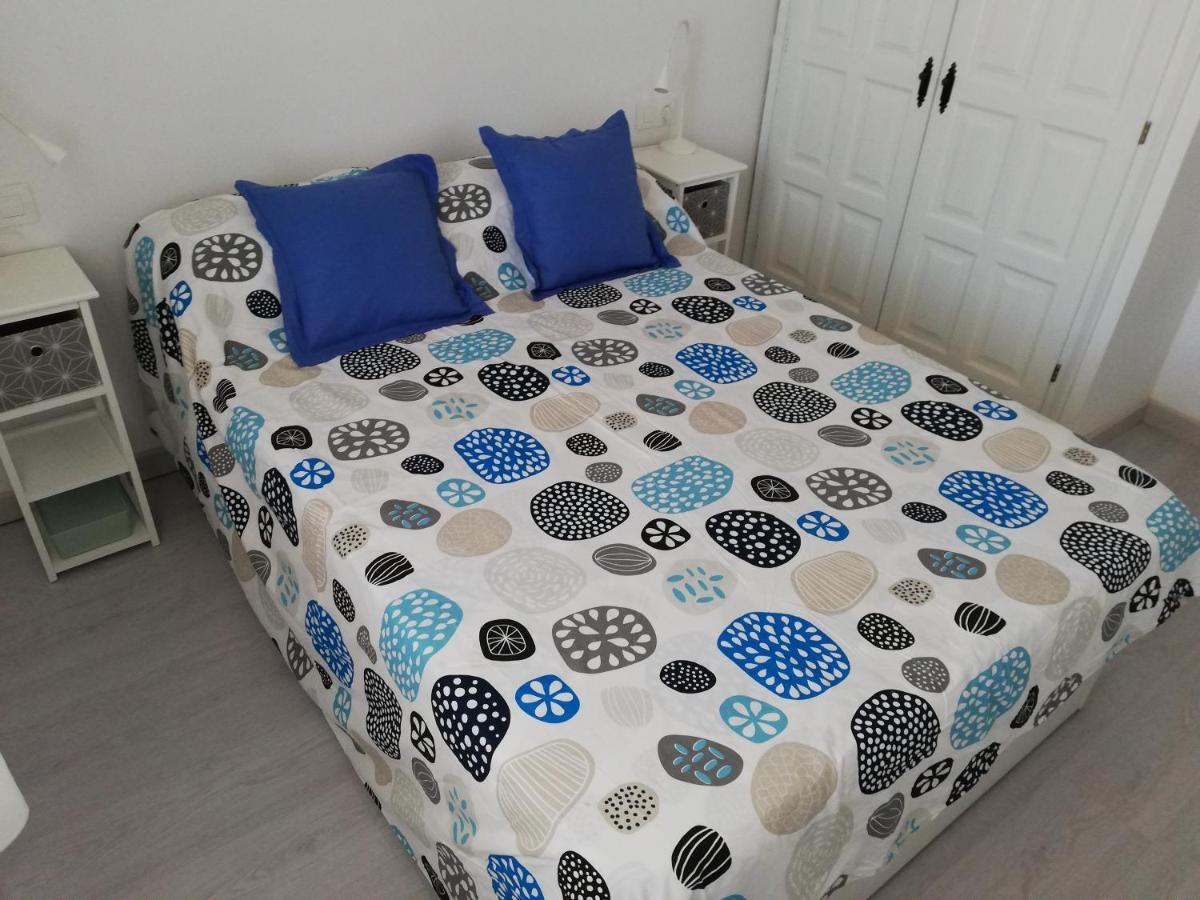 Estupendo Apartamento En Muy Buena Zona Appartamento L' Escala Esterno foto